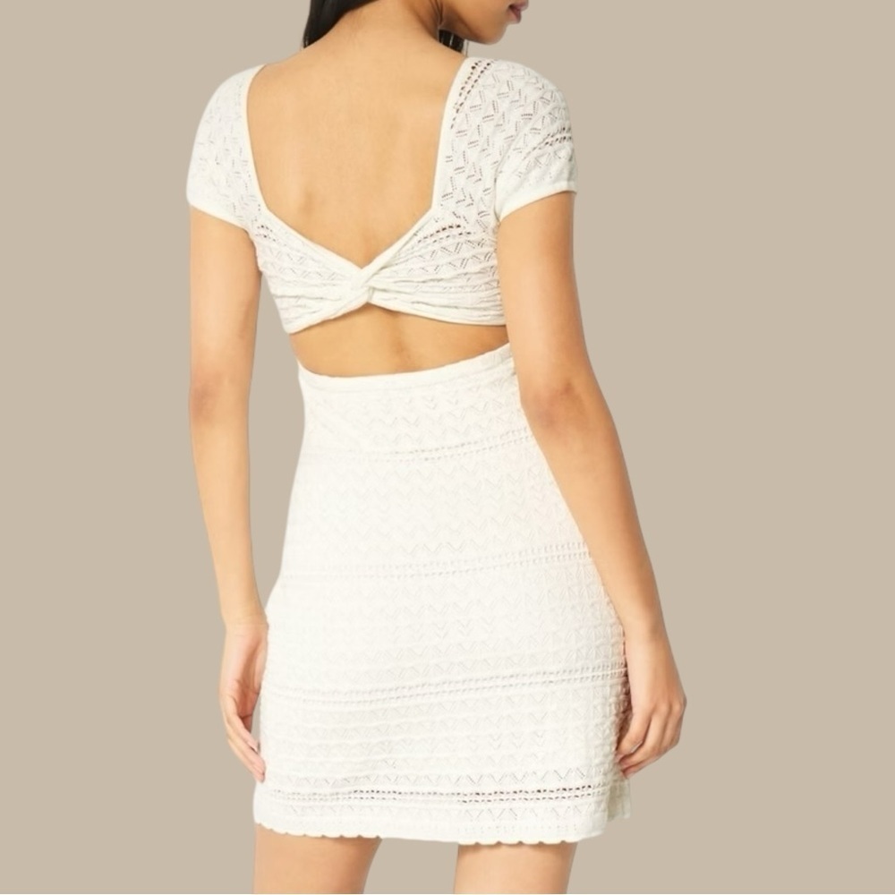 Hollister All-Over Knitted Crochet White Dress With Twist Back Detail Size Small - Picture 10 of 11